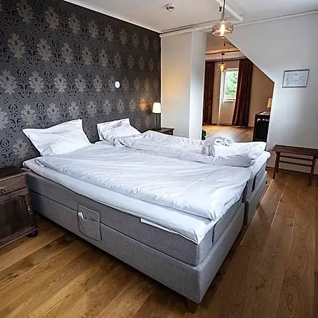 Dragsvik Fjordhotel (adults Only) 2*