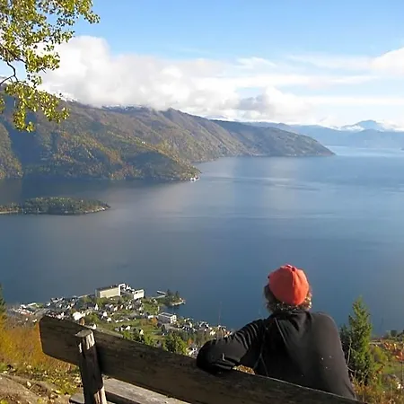 Dragsvik Fjordhotel (adults Only) Ξενοδοχείο 2*
