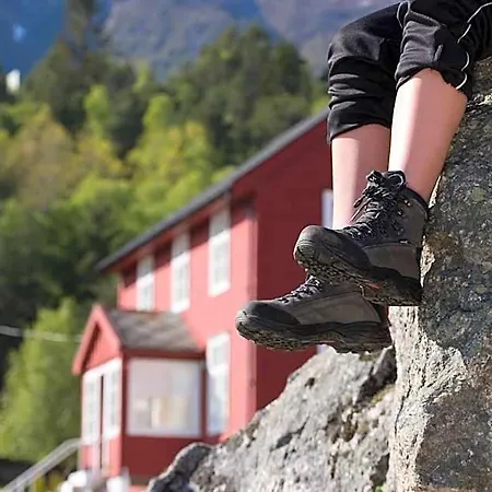 Dragsvik Fjordhotel (adults Only) 2*
