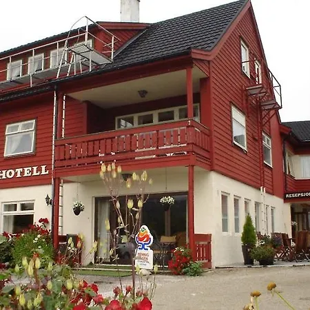 Dragsvik Fjordhotel (adults Only) فندق 2*