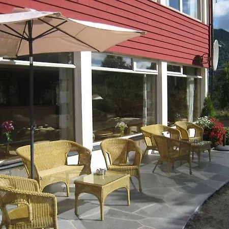 Ξενοδοχείο Dragsvik Fjordhotel (adults Only) 2*