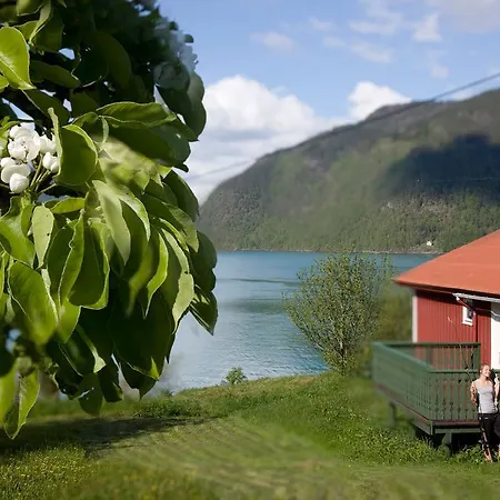 Dragsvik Fjordhotel (adults Only) 2*