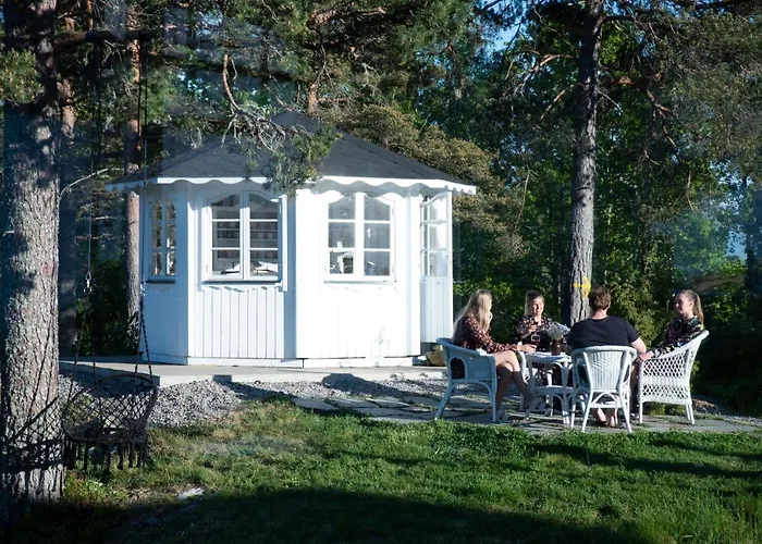 Dragsvik Fjordhotel (adults Only) 2*