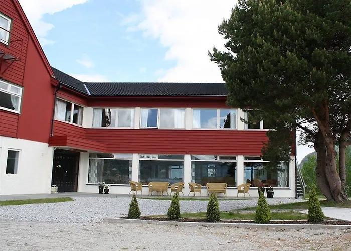 Dragsvik Fjordhotel (adults Only) Hotel