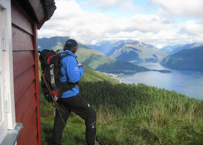 Dragsvik Fjordhotel (adults Only) 2*