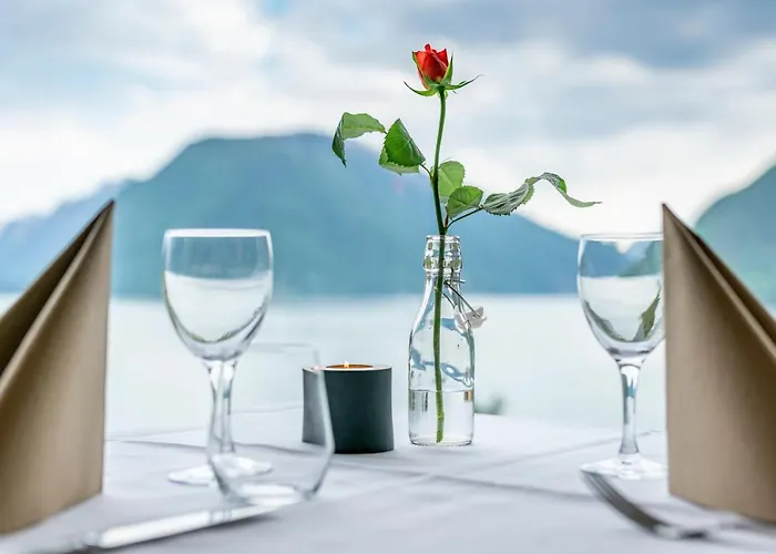 Dragsvik Fjordhotel (adults Only) Hotel