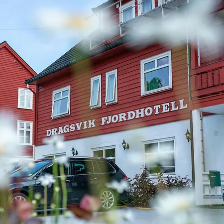 Szálloda Dragsvik Fjordhotel (adults Only) Balestrand